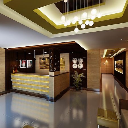 Fal Hotel L.L.C Dubai Bagian luar foto
